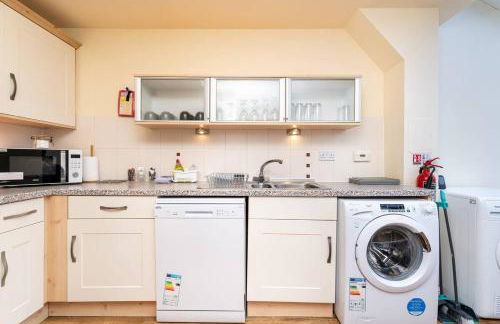 4 Bedroom Townhouse In Stirling - Photo 20