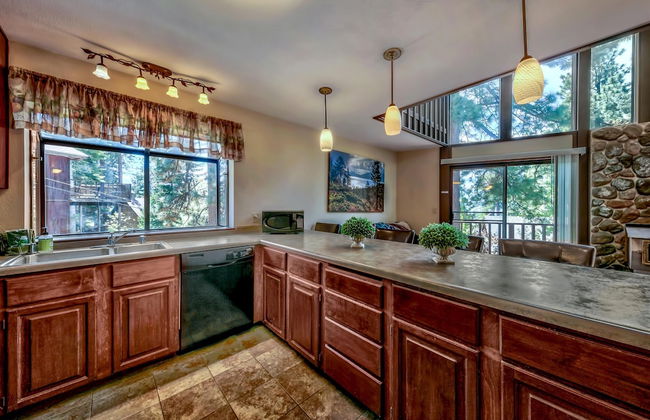 Mv49 Lake Tahoe a Block From the Caverock Beach - Foto 13