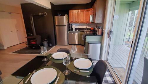 Burke Abode - Trailside Condo with King & Full Beds - Foto 2