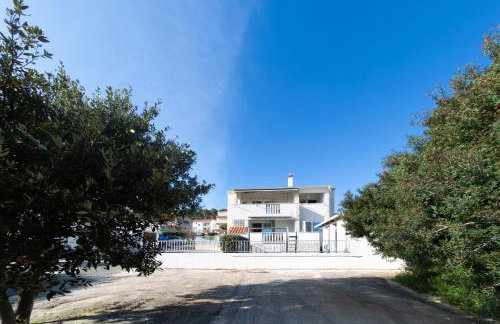 Seafront Suites Maja - Photo 1