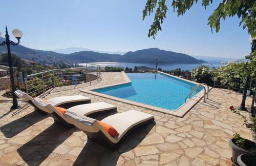 Villa Aliki - Photo 1