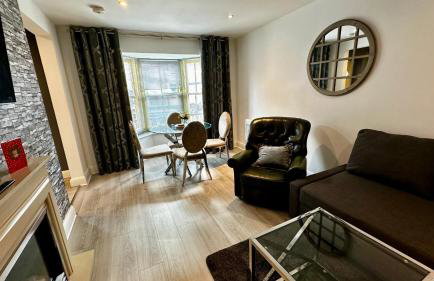 Lovely 1-bed Apartment in Town Centre Colchester - Foto 15