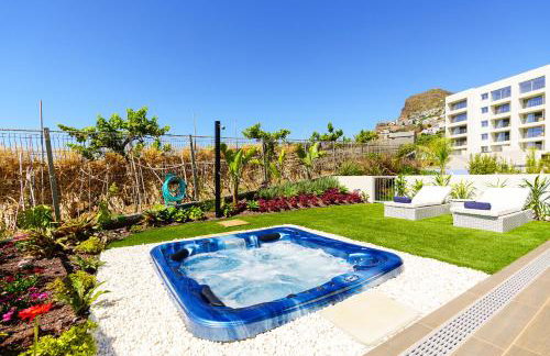 Star Lit Jacuzzi Apartment - Foto 4