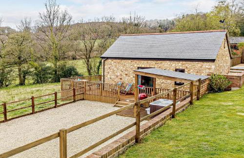 2 Bed in Wellington Hill 56950 - Photo 2