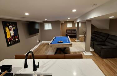 Luxury 9 BR, Villa Mins from Downtown and the Lake - Foto 9