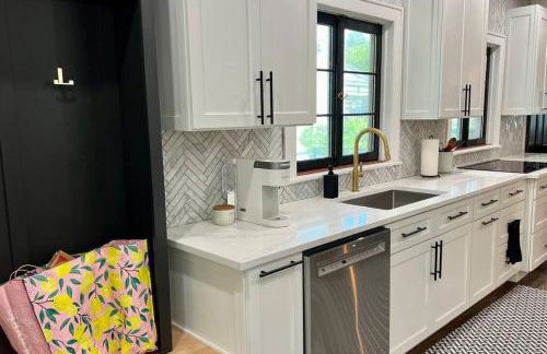 Historic Bulldog Bungalow - Foto 45