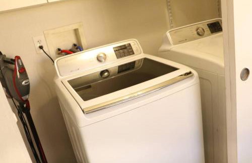 Cowboy Den-Private Hot Tub-Game Room-Pet Friendly-No Pet Fees! - Foto 62