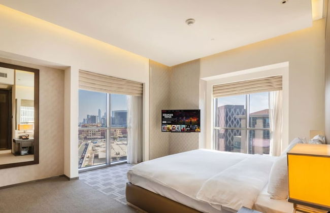 Elegant 3BR With Pool Near Wafi Mall Dubai Frame - Photo 5