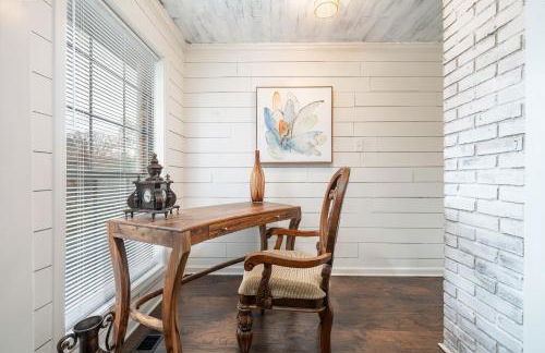 Colleens Corner Captivating 4bed 2.5 bath in Charming Neighborhood - Foto 4