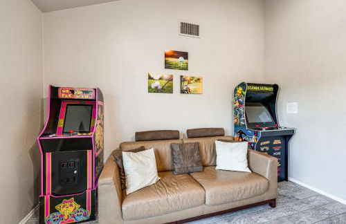 Pool, Putting Green and Games Chandler Home! - Foto 10