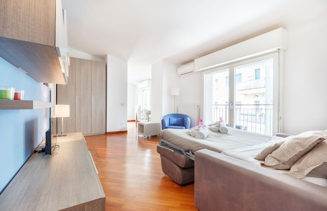 SuiteLowCost Corso Como - Photo 22