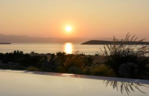 Drios Hillhouse - Photo 22