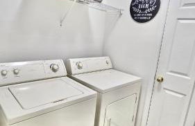 Charming family retreat with Pool & Amenities Disney & top Attractions - Foto 2