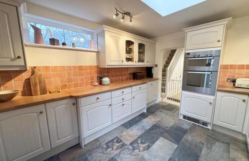 2 Bed Cottage in Cookham with Garden & Parking - Foto 9