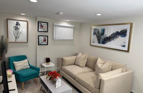 Julie's Cozy 2 Bedroom Basement Apartment - Foto 20