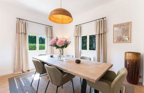 Maison Tropézienne en plein centre avec jardin et piscine - Photo 6