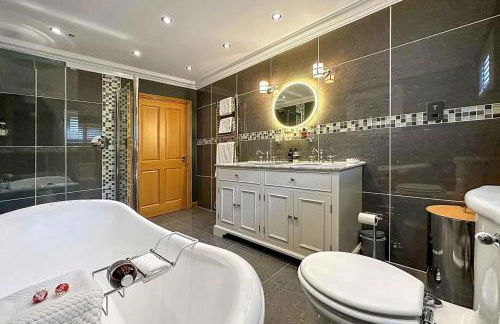 Outlander Glencoe at Creag an-t Sionnaich Glencoe Ballachulish Highlands Near Fort William - Foto 14