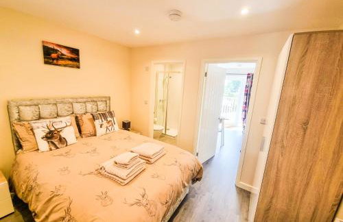 Deers Leap, A modern new personal double bedroom holiday let in The Forest Of Dean - Foto 6