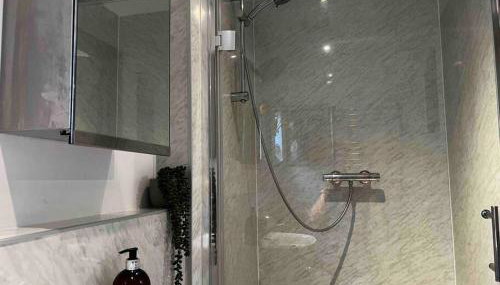 Quirky 1 bedroom barn on the river in Arundel - Foto 4