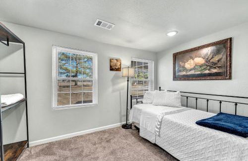 University Place, family stay, practically on JBU campus - Foto 23