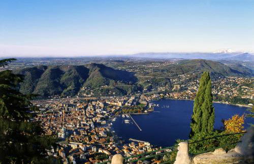 Como Ricky Apartment with parking nearby - Photo 25