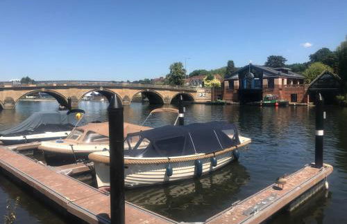 Heart of Henley 1 & 2 Bedroom Apartments - Foto 9