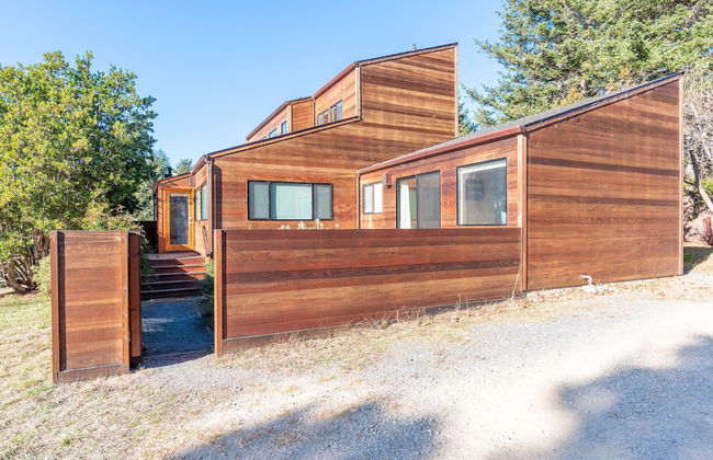 The Sixpence Beach Access Hot Tub - Foto 31