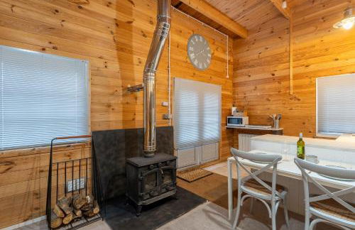 Walliswood Lodge - Wood Burner, Air Con & Wi-fi, Rural Retreat - Foto 61