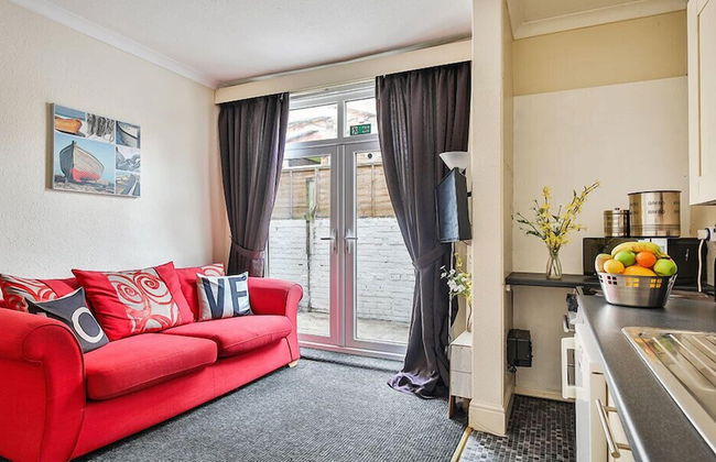 Chomley Holiday Flats - Photo 8