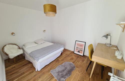 Gite Au Coeur de Tours, familial avec jardin au calme, parking - Photo 17