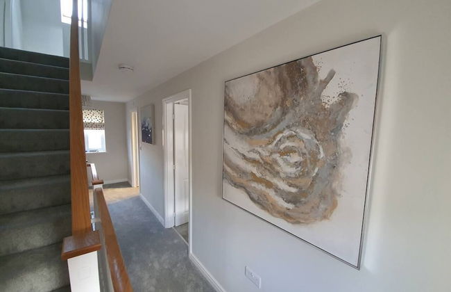 Lovely 5-bed House in Centre of Bicester Village - Foto 29