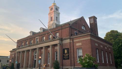 Upscale Industrial Penthouse - Foto 2