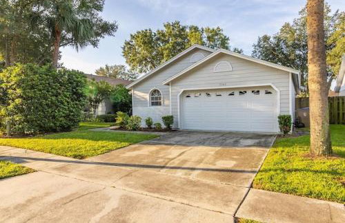 Indian Ridge Home w/ Private Pool & Game Room near Disney - Photo 19