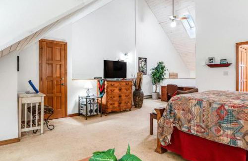 Mountain Condo w Views, Balconies and Fireplace - Foto 18