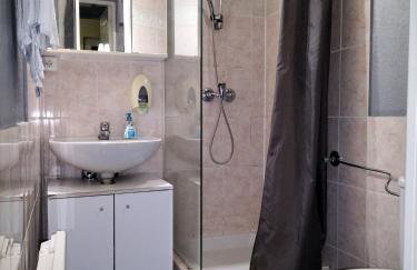 Appart'Hôtel Les ACACIAS courte et longue durée - Foto 4