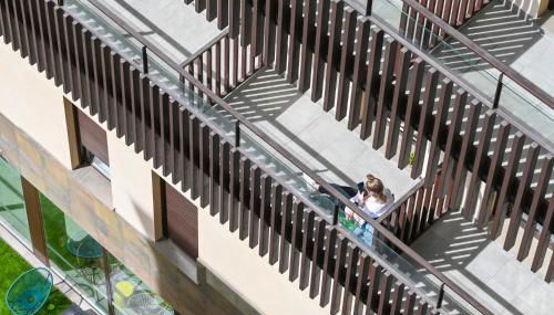 Bravo Students Granada - Foto 5