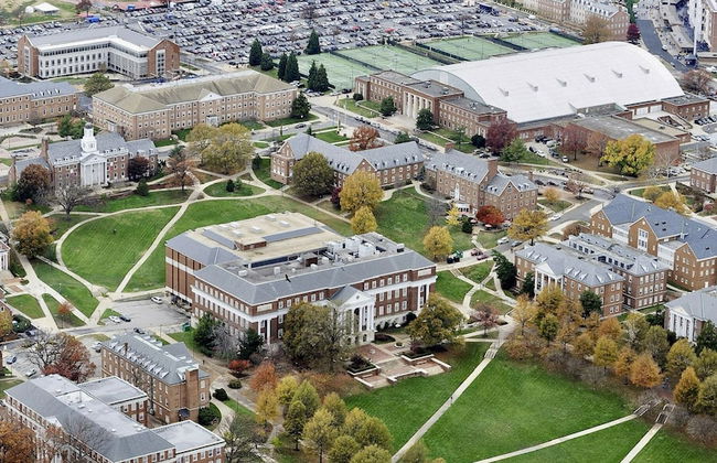 Class Home by DC Fedex Field and UMD - Foto 52