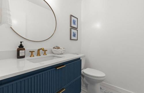 NEW Remodeled Northridge 5 Bedroom Near CSUN & Sherwood Forest - Foto 10