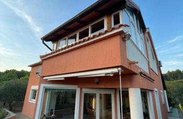 Kuća za odmor ALFIS - Jezera - Photo 1