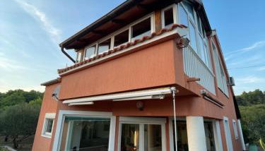 Kuća za odmor ALFIS - Jezera - Foto 1