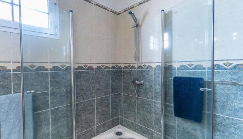 Casa Do Dino - Photo 4, towels, Shower