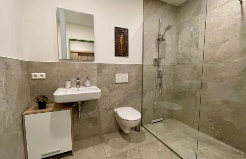 NEU Goldstadt Gallery City Suite Zentrum Pforzheim am Schlössle - Foto 7