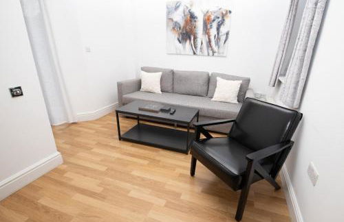 Newly Renovated Modern 3BR Home Near the River Thames - Foto 4