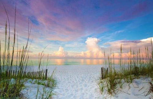 Seas The Dream at The Villages of Crystal Beach - Foto 15