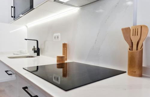 CASA OFICINA - Praia & Centro (300m) - WiFi - AC - Foto 18