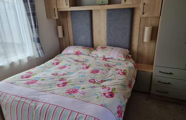 Stunning 2-bed Caravan in Prestatyn dog Friendly - Foto 1