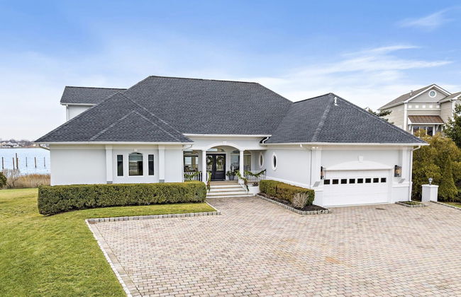 Monmouth Beach 4BR Villa on the Water - Foto 66