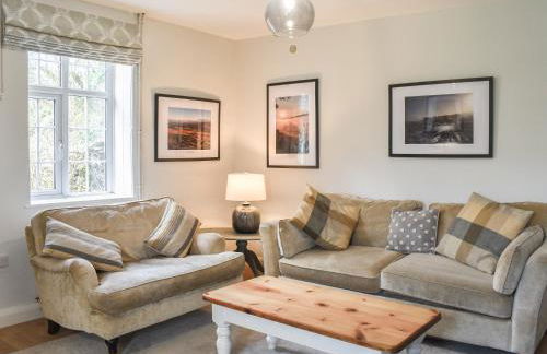 Crogen Gatehouse Lodge - Photo 3