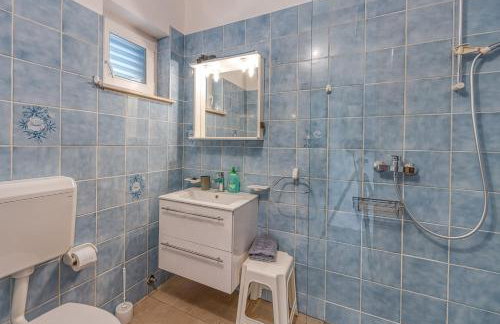 Lovely Cottage with Jacuzzi - Foto 13