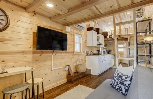 Red Rock Roost Posh Studio near Hiking Trails - Foto 2